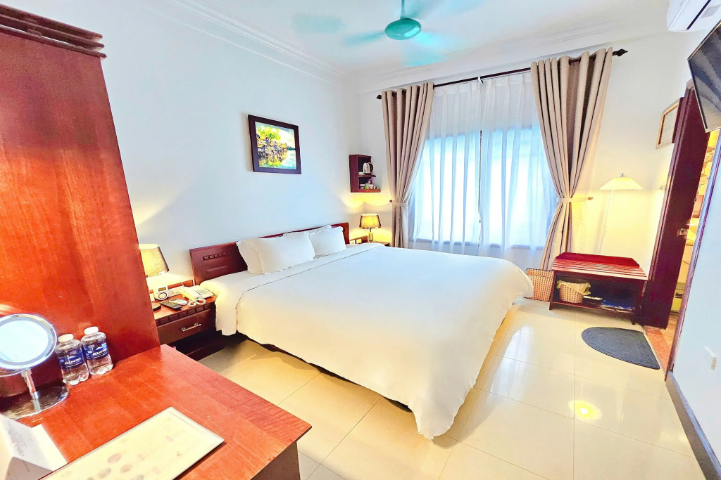 Victory Hotel