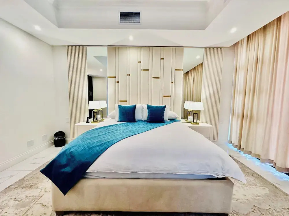 H & H Boutique & SPA