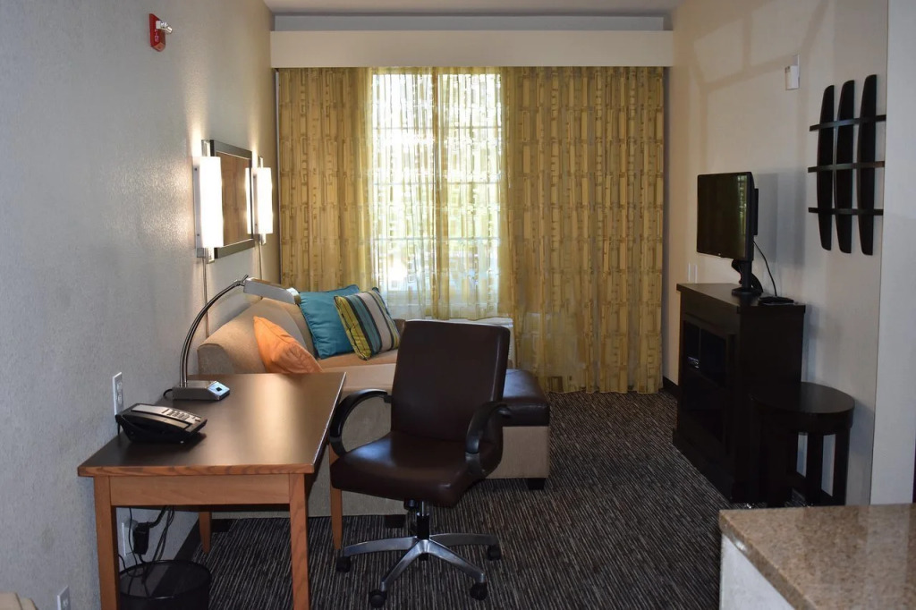 Studio 6 Carlsbad CA