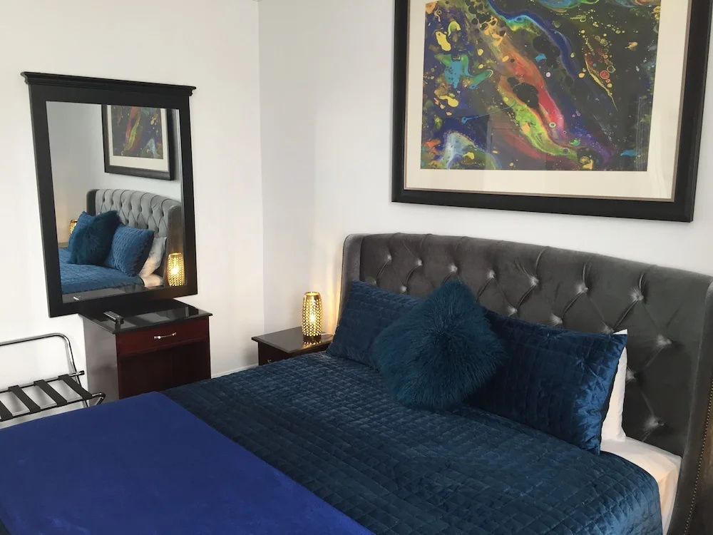 Art Hotel on York