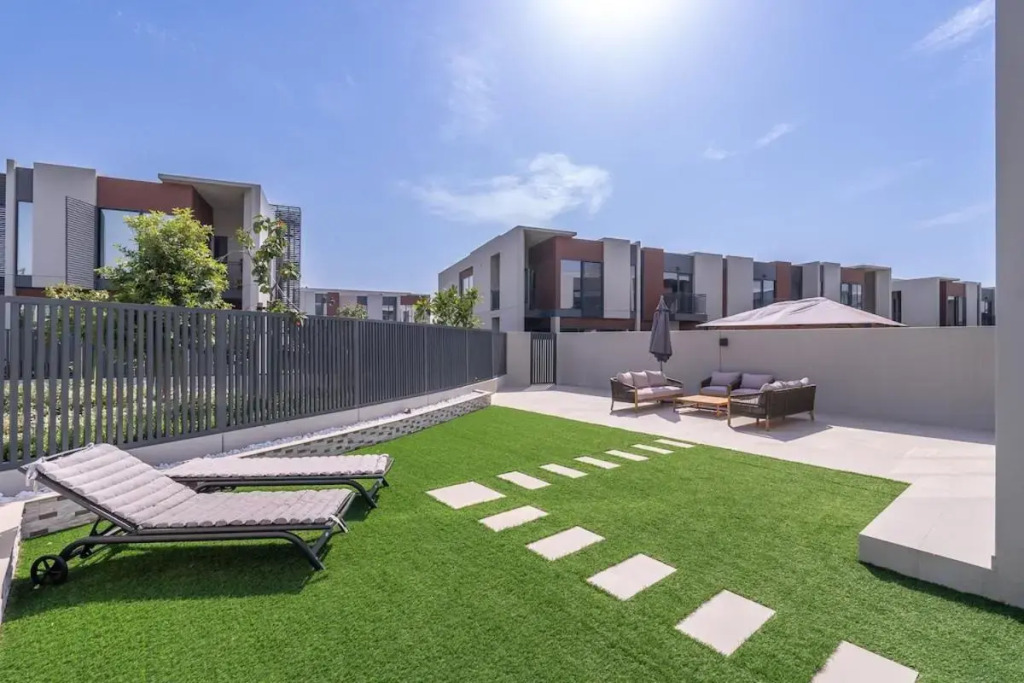 VIP Castles Marina Suites - Cozy 1 Bed in 52 42