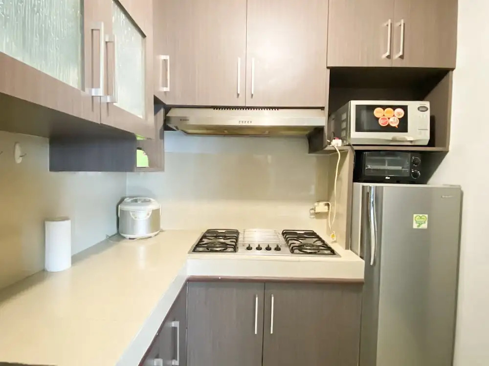 Homey 2Br Apartment Crown Court Executive Condominium