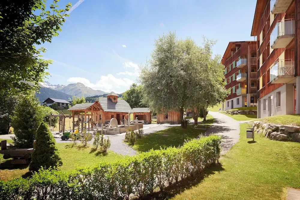 Reka-Feriendorf Disentis