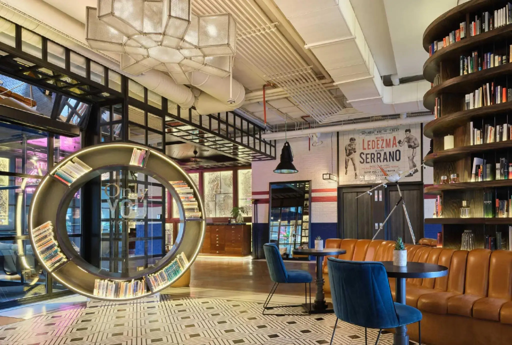 Отель Only YOU Hotel Atocha