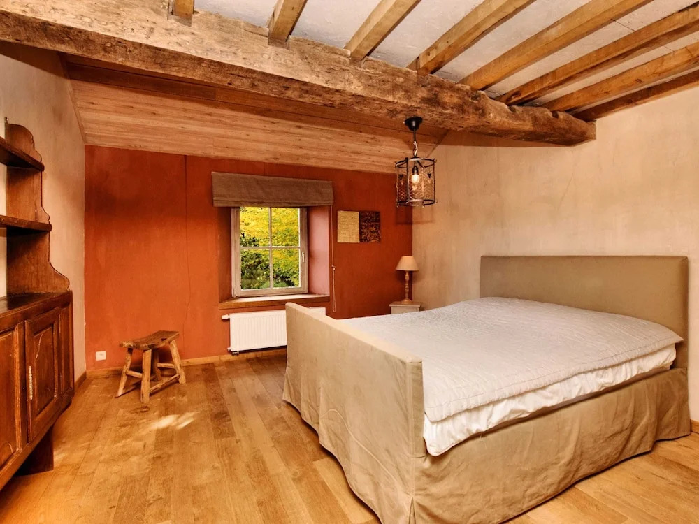 Ardennic Farmhouse For Groups