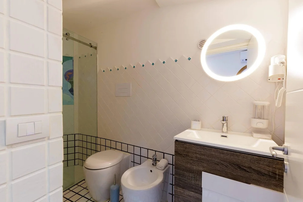 Beach Hotel 14Leoni b&b
