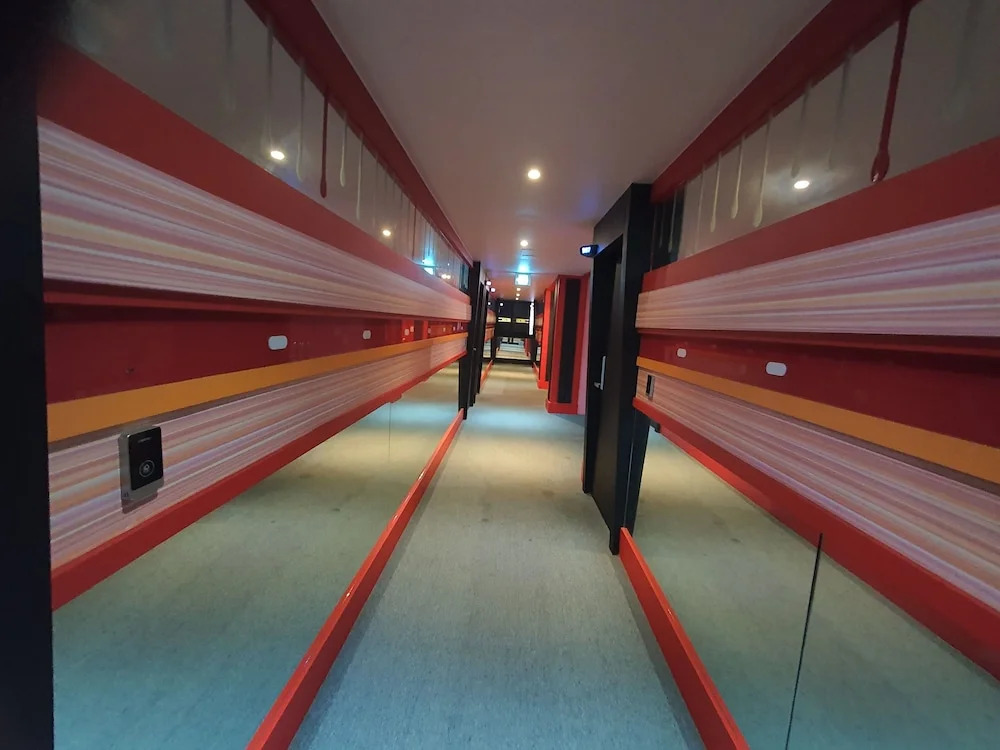 Hotel Bom