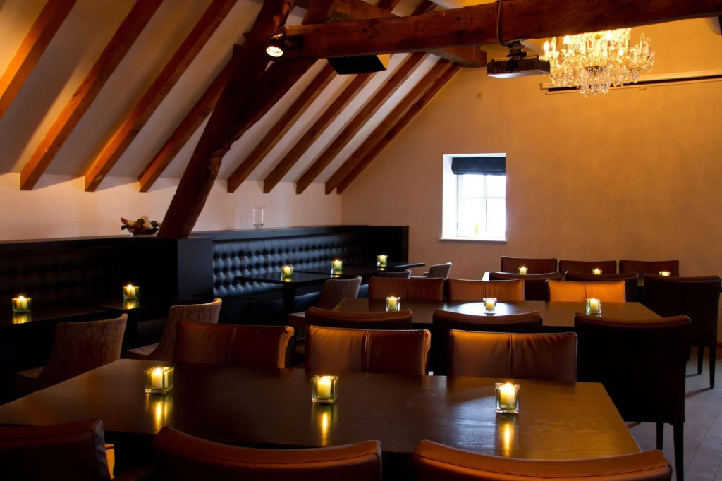 Hotel De Boskar Peer