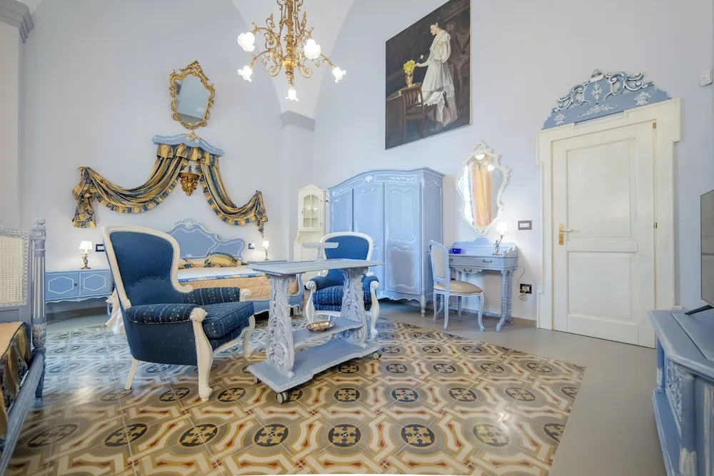 The Crown Palace - Gallipoli