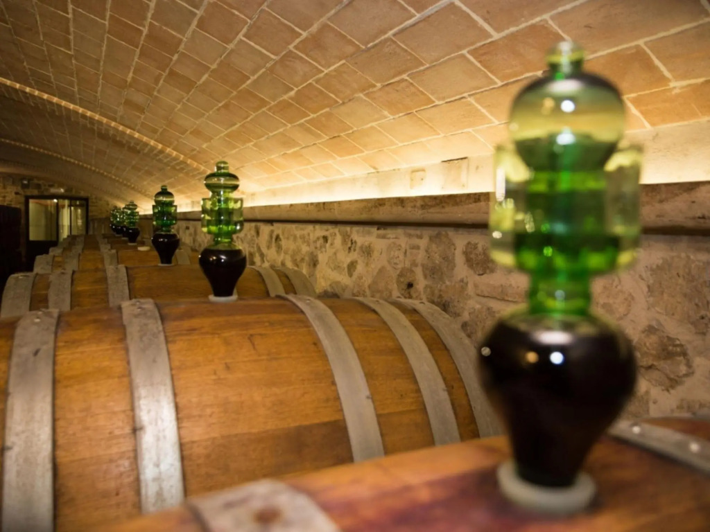 Luxury Villa With spa in Val d Orcia-villa LE Buche