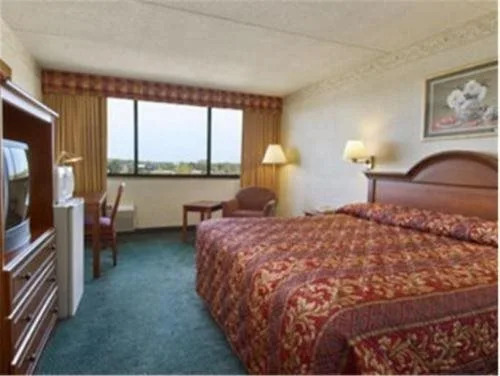 Stratford Hotel and Conference Center