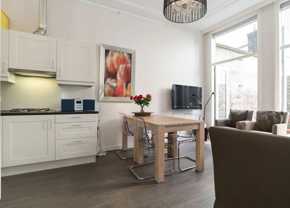 Zoutmanstraat Area Apartments