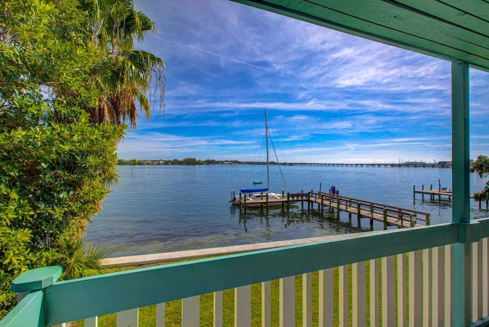 Anna Maria Island Beach Palms 8B