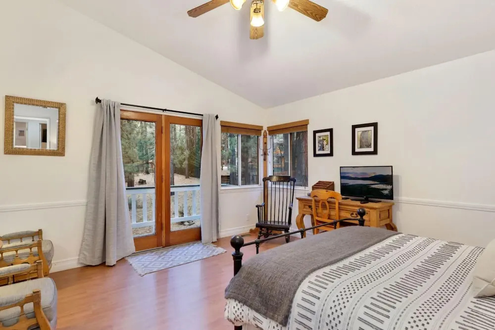 Evergreen Escape-1322 by Big Bear Vacations