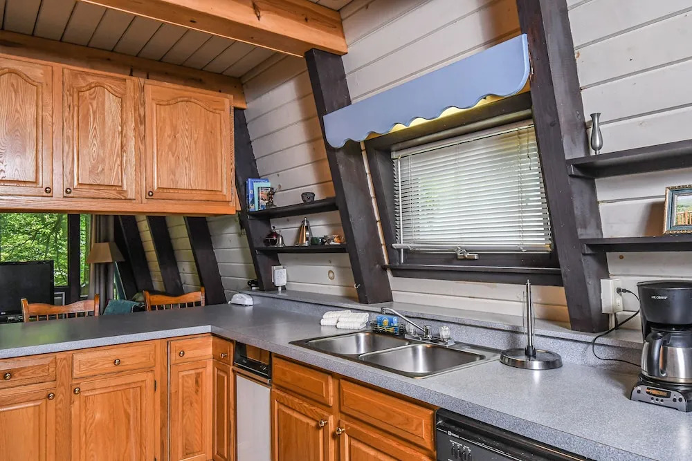 Waterside Bliss 3 Bedroom House