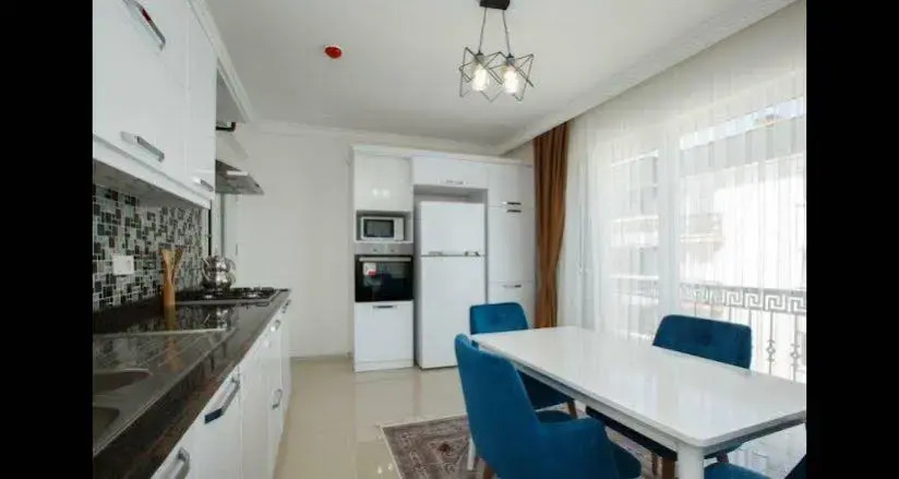 Golden Star Suites