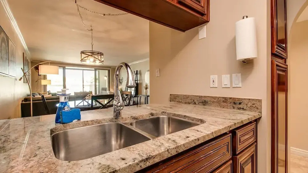 2 Bdrm Condo in the Heart of Old Town Scottsdale!