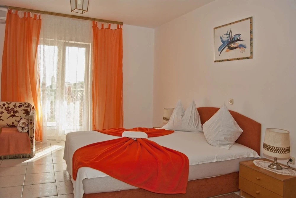 Apartments by the sea Gradac - Makarska - 21172