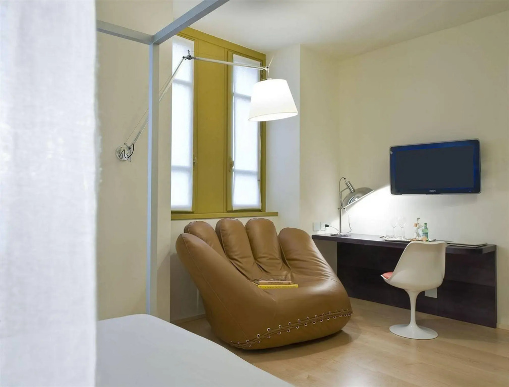 Petronilla - Hotel In Bergamo