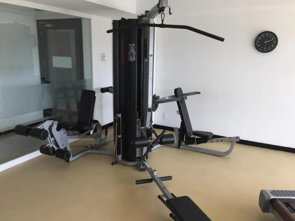 Bay View Grand Marina 1605 Sur