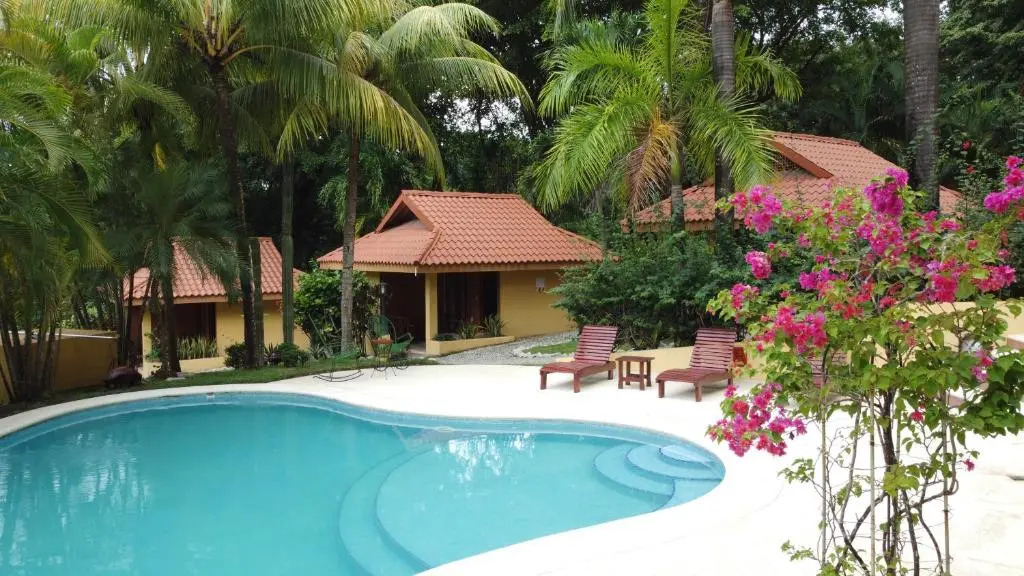 Hotel Ritmo Tropical - Pool and Breakfast