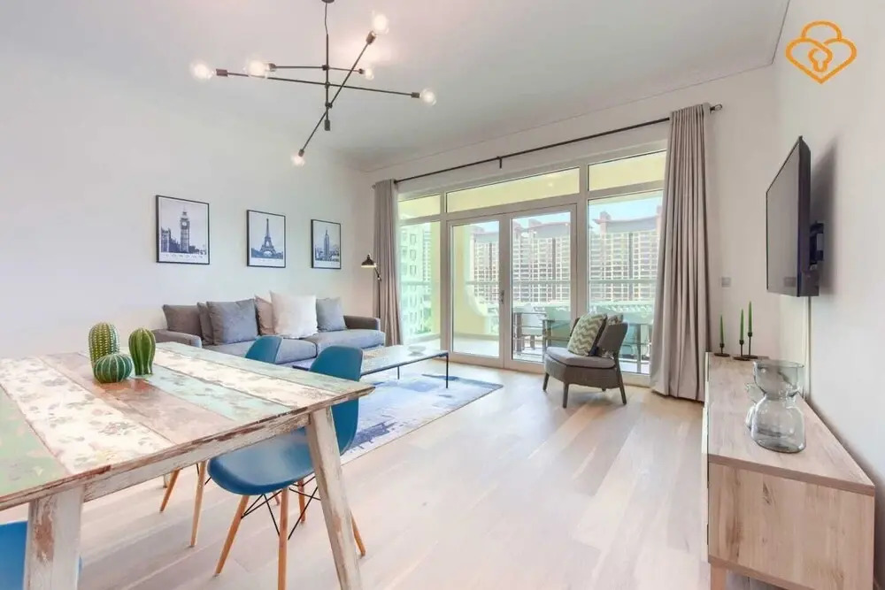 Building No. 2 Shoreline  Palm Jumeirah - Apartment 405