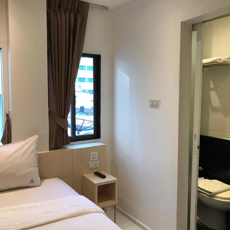 Ten Stars Hotel