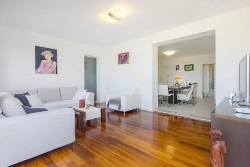 Consuela Apartment