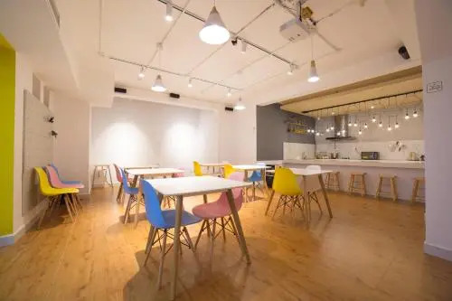 Ji Cha Zhi Geng Hostel