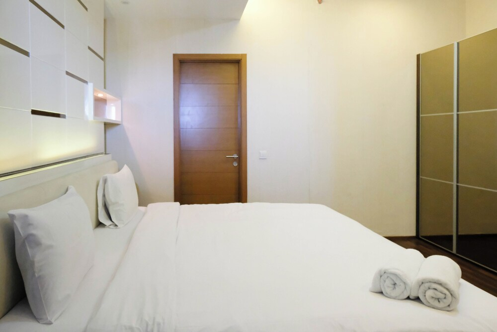 Spacious 2Br With Access To Mall At Aryaduta Residence Surabaya Apartment