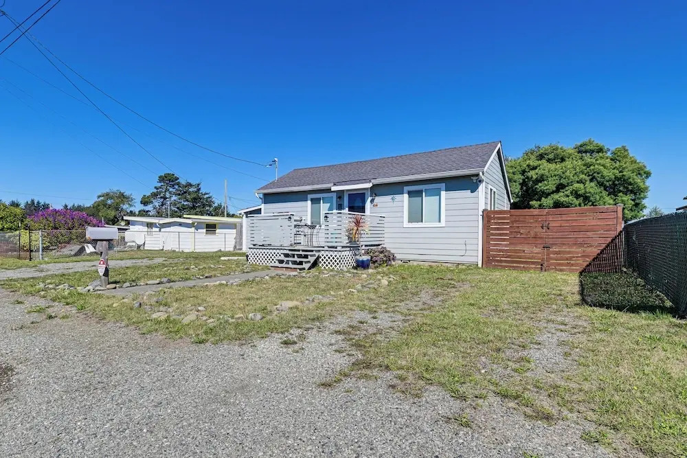 Updated Home 2 Mi to Beach in Crescent City!