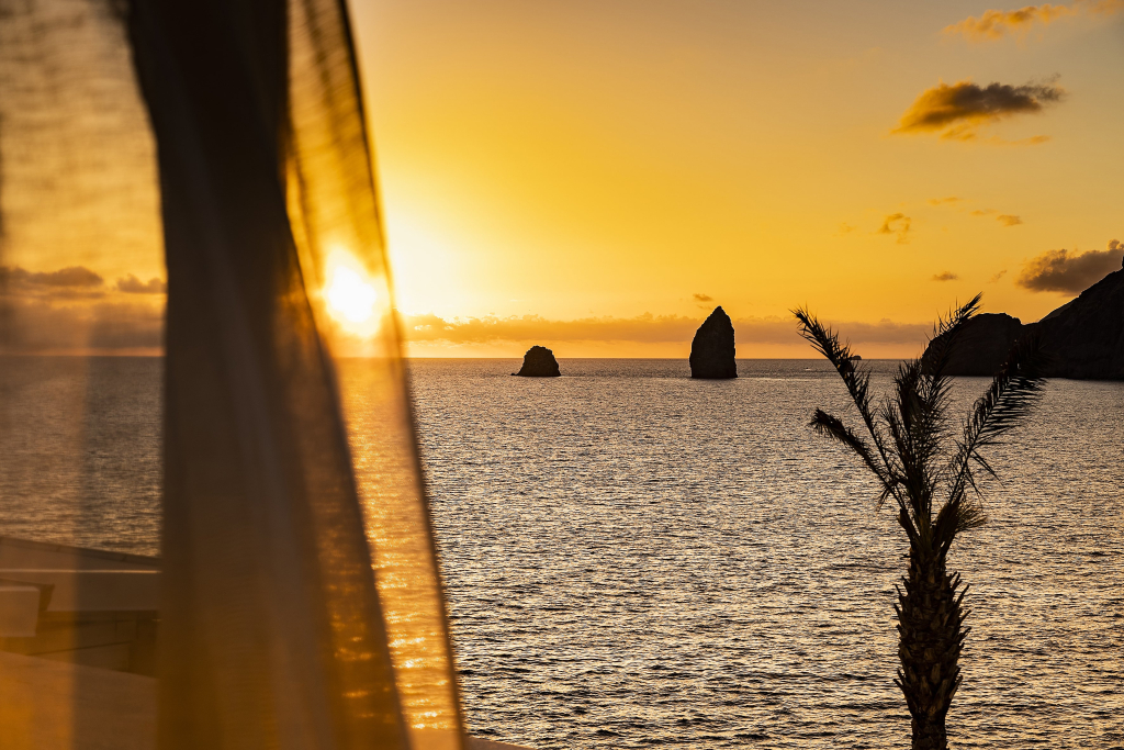 Therasia Resort Sea and SPA - The Leading Hotels of the World