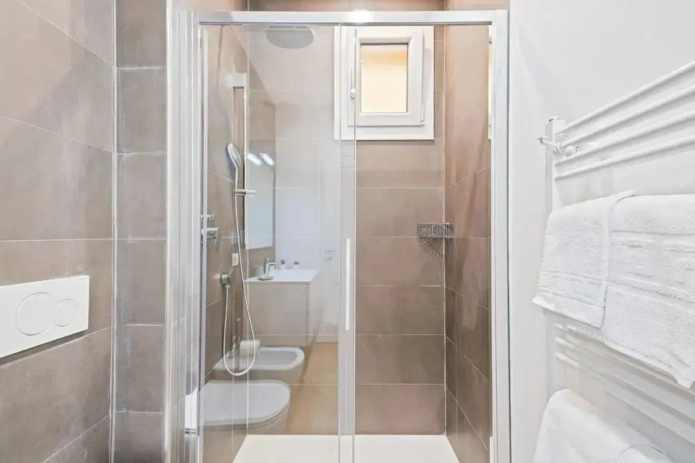 Due Torri Elegant Mini House