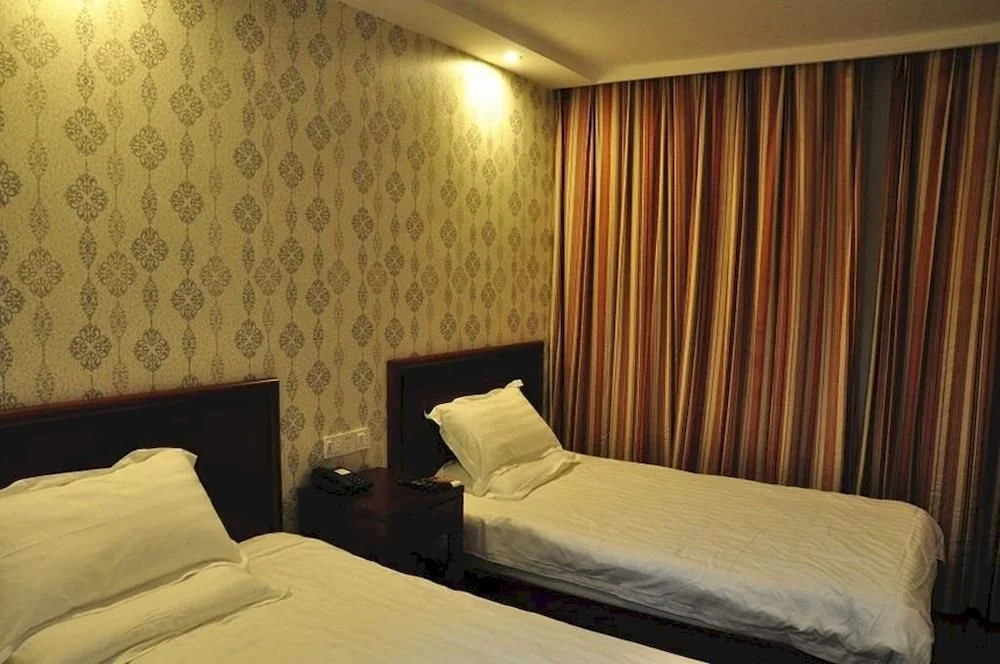 Hanting Youjia Hotel( Shanghai Oriental Pearl Hotel)