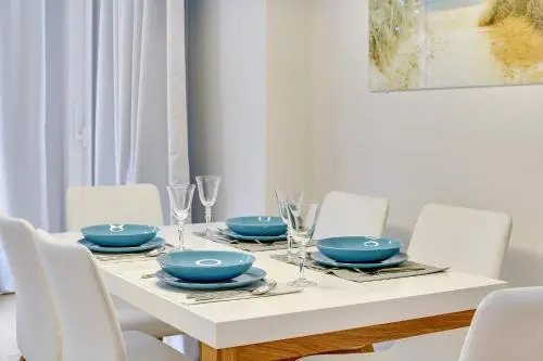 Tre Mare Apartments by the sea by Grand Apartments