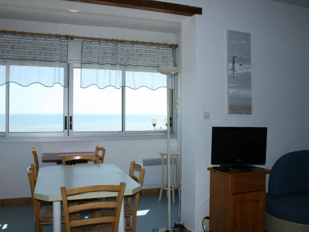 Appartement La Tranche-sur-Mer, 2 pièces, 3 personnes - FR-1-22-168