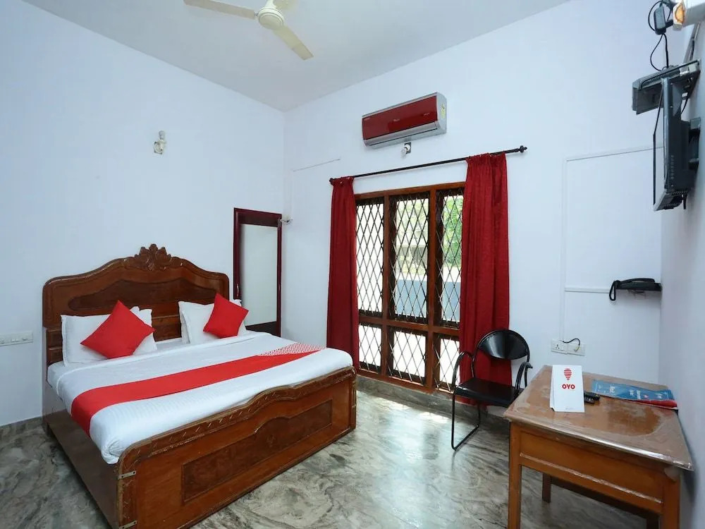 Oyo 16717 Sreekrishna Kailas Inn