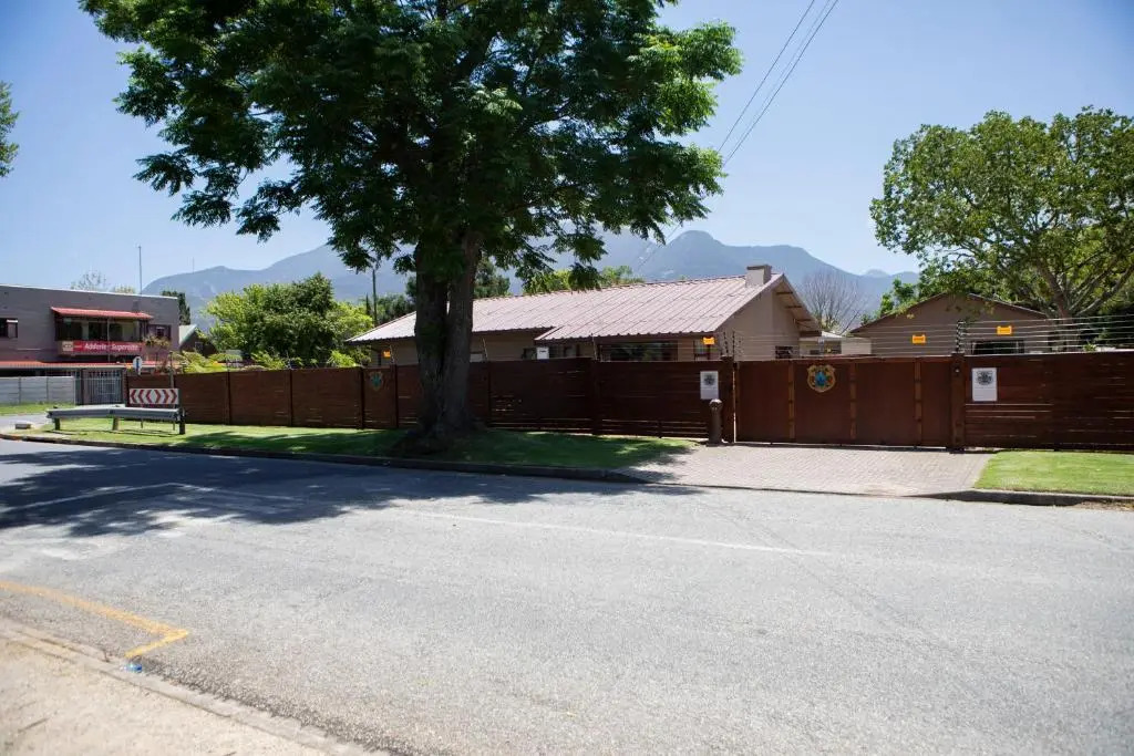 Antiqua Guest House