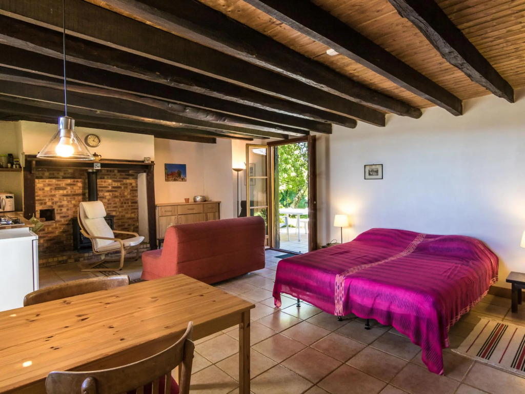 Peaceful Cottage in Savignac