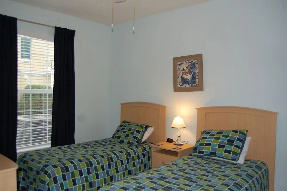 Legacy Villa 1701 3 Bedrooms 2 Bathrooms Condo