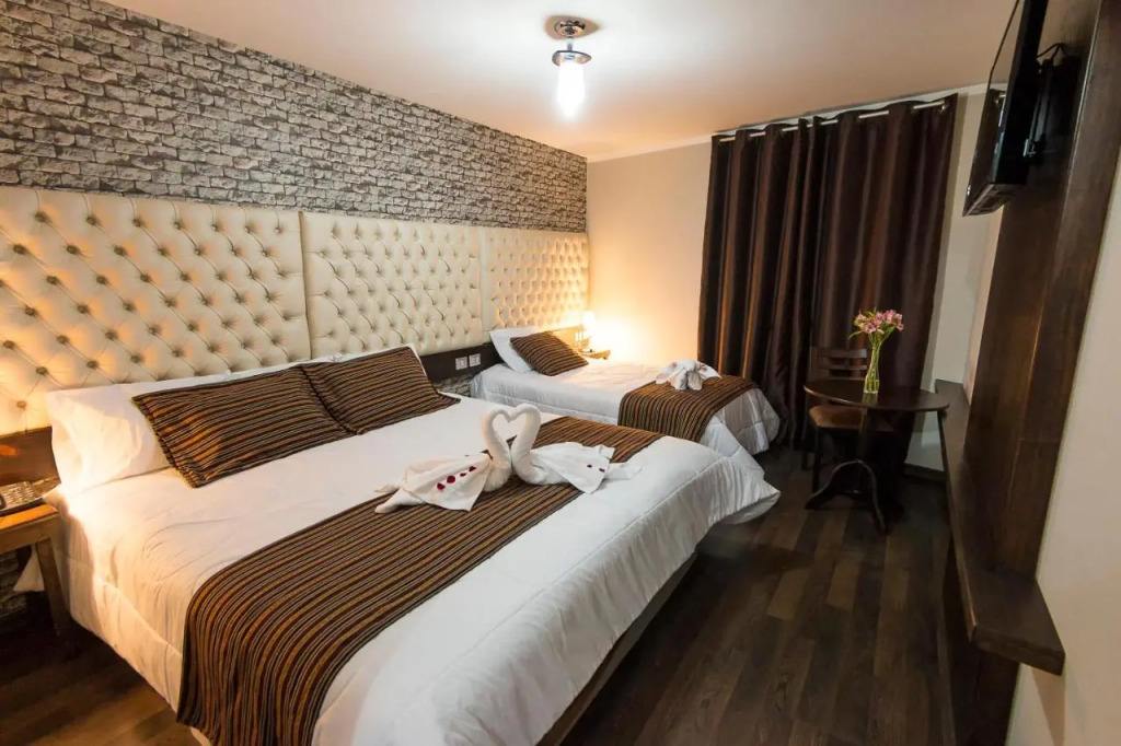 Ureta Hotel