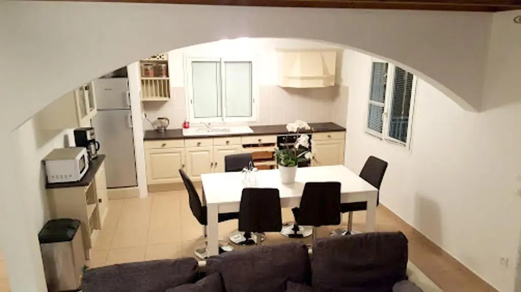 Villa With 8 Bedrooms in Saint-benoît, With Wonderful sea View, Privat