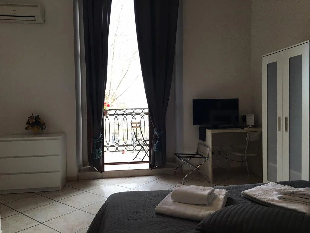 B&B Platamone