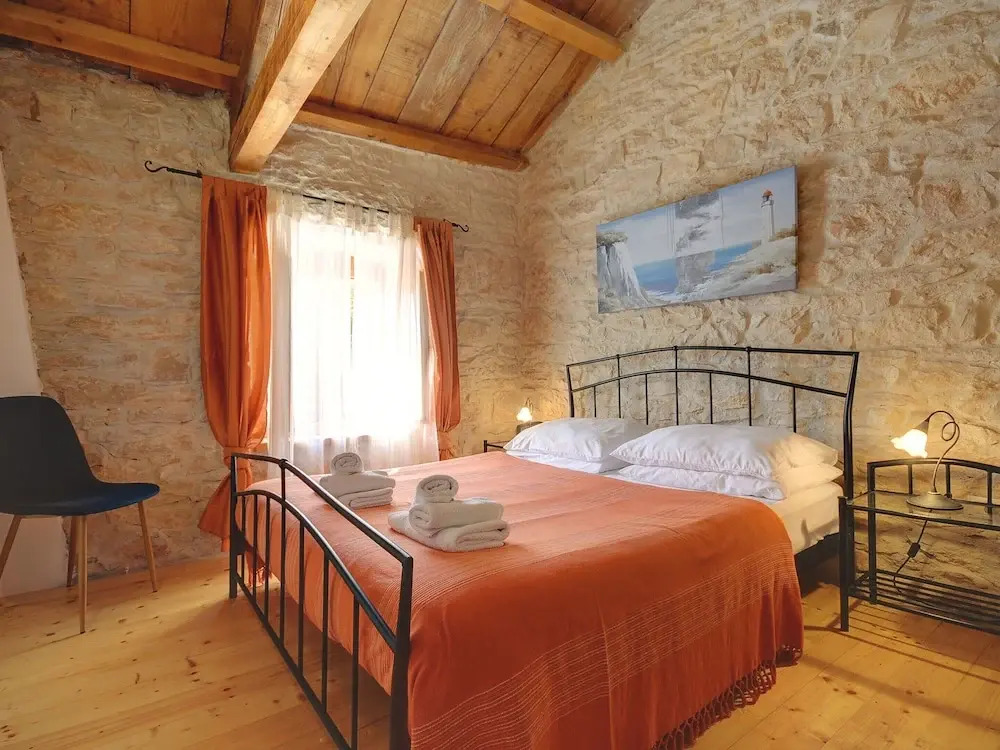 Villa in Batlug with Private Pool