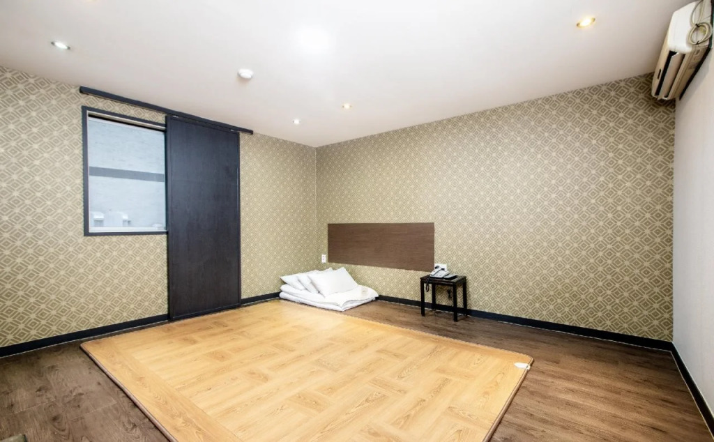 M7 Business Hotel