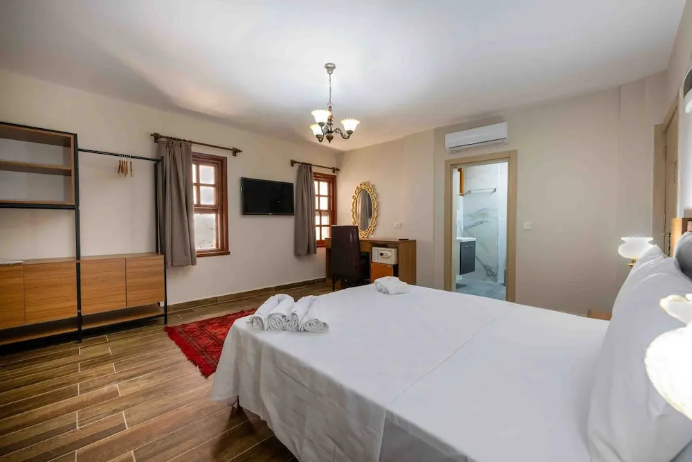 Lionas Hotel Kaleici