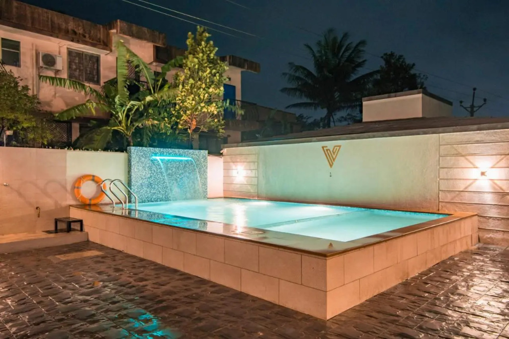 Treebo Five Elements with Swimming Pool