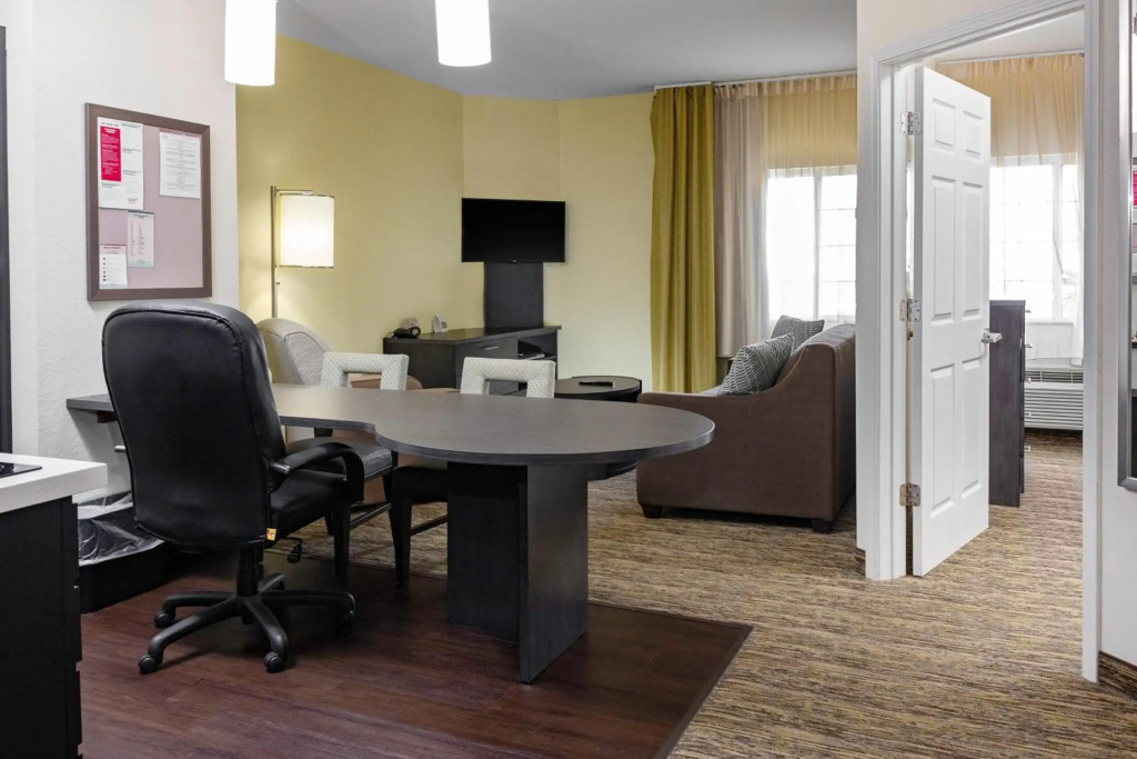 Candlewood Suites Warner Robins by IHG