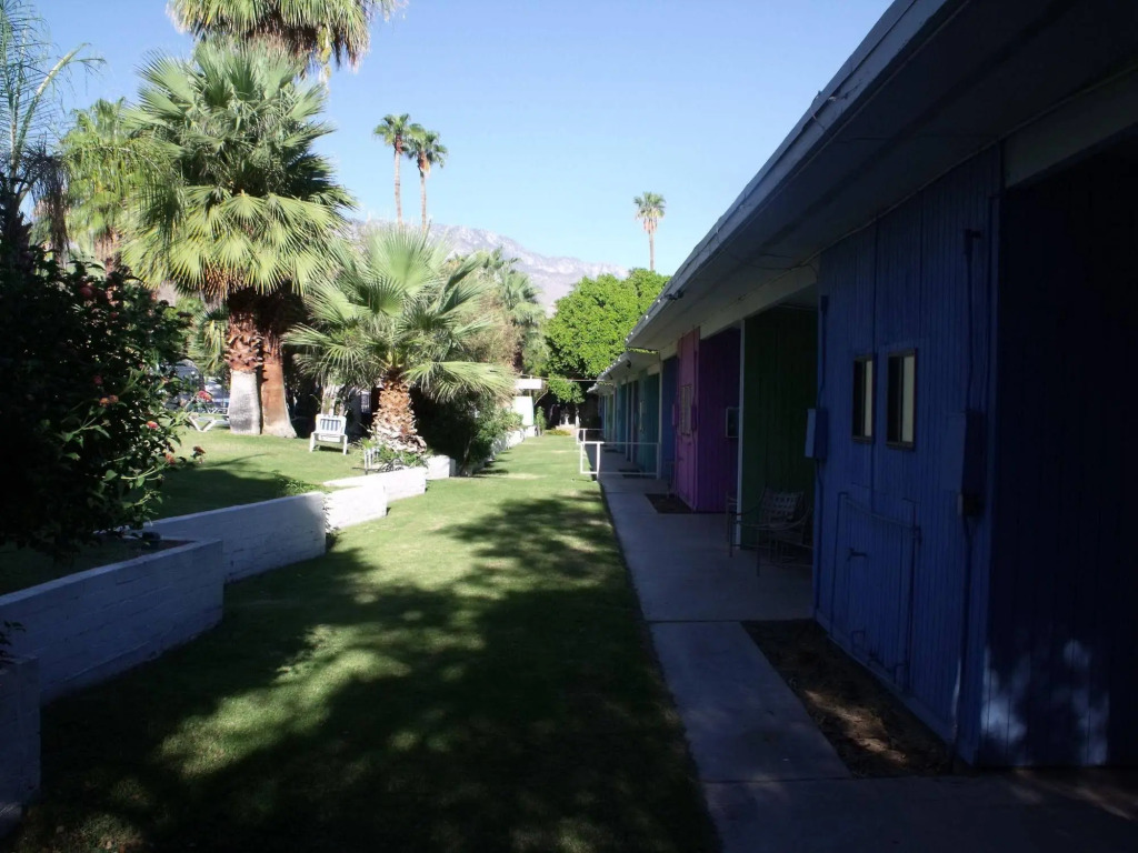 CCBC Resort Hotel - A Gay Mens Resort