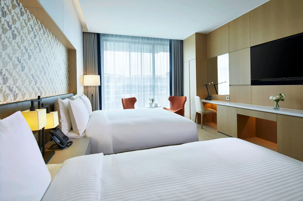 Shinhwa Jeju Shinhwa World Hotels